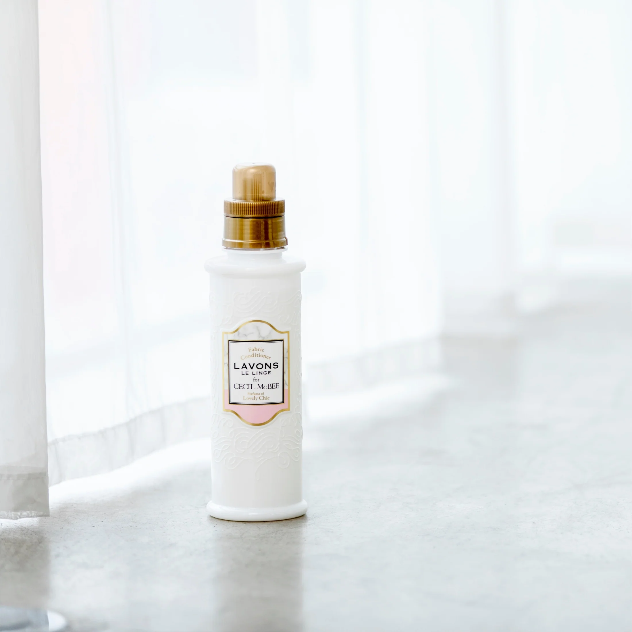 LAVONS Fabric Conditioner Lovely Chic - Image 2