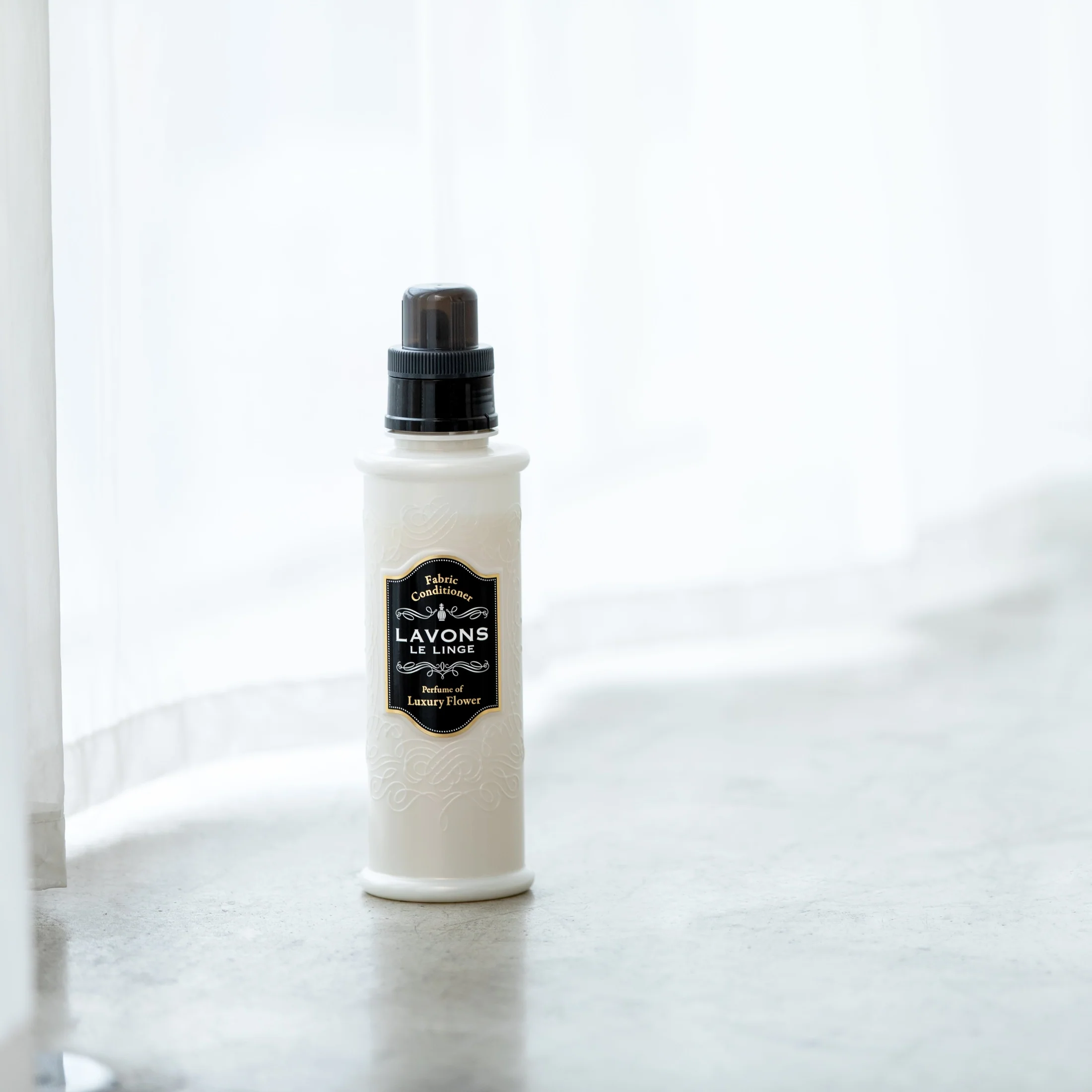 LAVONS Fabric Conditioner Luxury Flower - Image 2