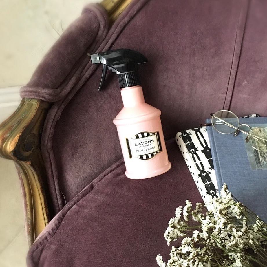 LAVONS Fabric Refresher Secret Blossom - Image 2